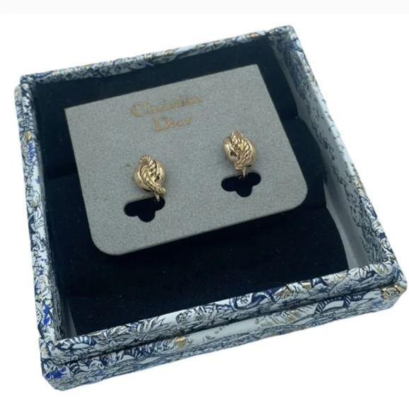 Christian Dior Twisted Ribbon Gold Clip-On Earrings with Box and COA - Picture 2 of 8